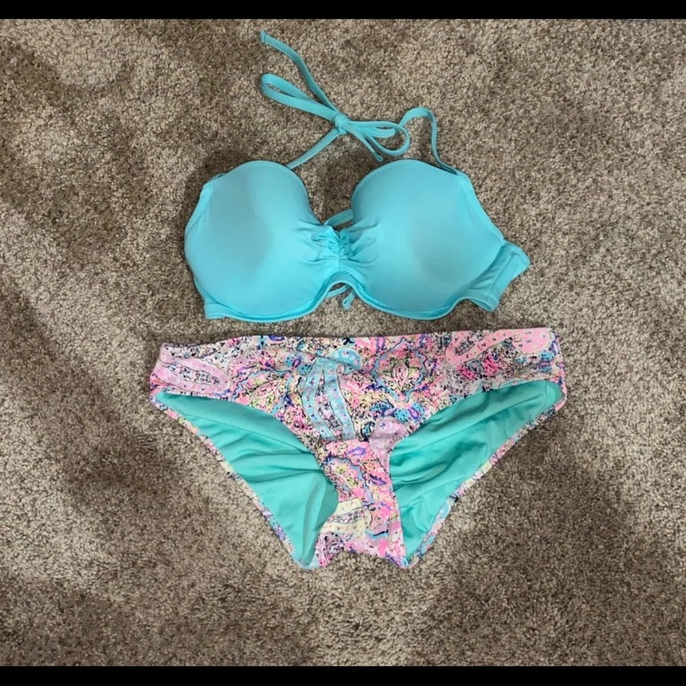Womens Bikini Swimsuit Set Size Medium (CAN BUY SEPARATELY)